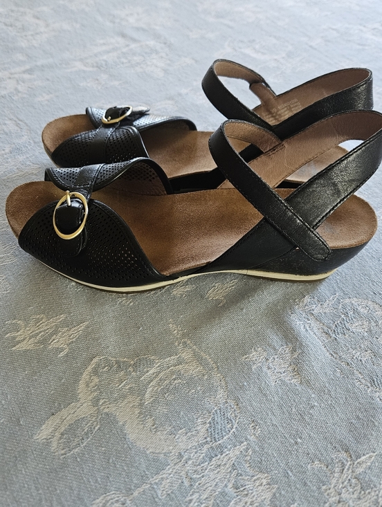 Dansko Shoes - Dansko Black Sandals Wedge Heel  Double Adjustable Straps, Comfort Size 39